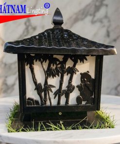 Đèn trụ cổng TCT được làm bằng hợp kim nhôm đúc chống nước, chuyên dùng để lắp đặt trang trí ngoài trời ở vị trí đầu cột cổng, tường rào hoặc sân vườn.