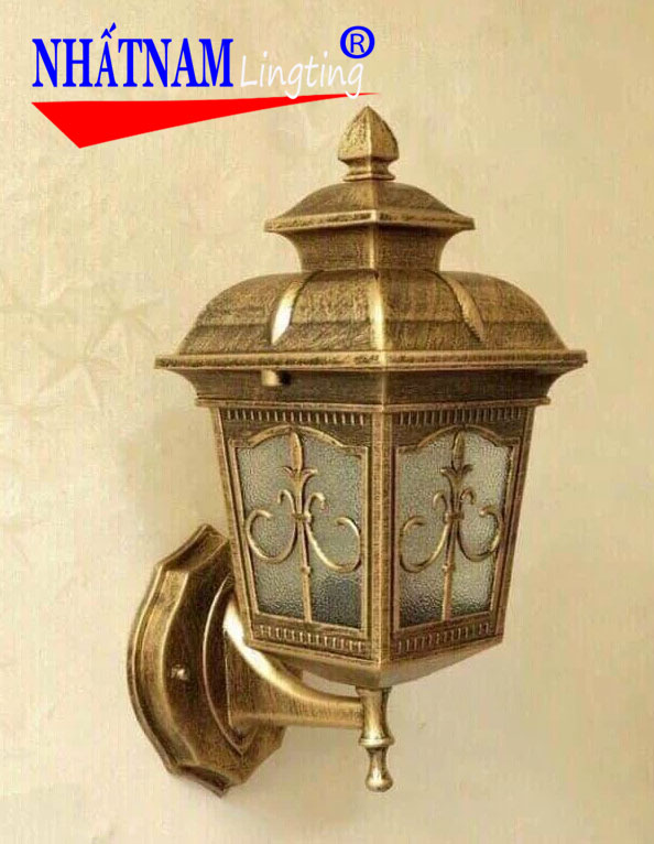 Đèn chùa ngoài trời - trong nhà size nhỏ A03 Đèn chùa ngoài trời - trong nhà size nhỏ A03 được làm bằng chất liệu nhôm chịu được môi trường khắc nghiệt như mưa nắng, gió bão, thời gian sử dụng bền bỉ