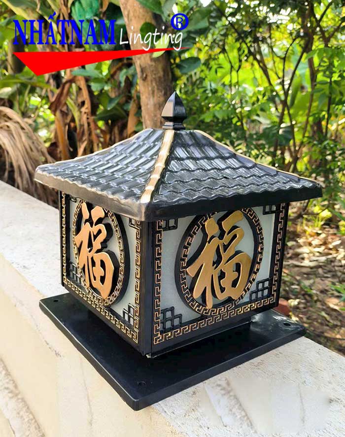 Đèn trụ cổng Nhôm đúc cao cấp MT051 Đèn trụ cổng Nhôm đúc cao cấp MT051 Chất liệu nhôm đúc siêu bền